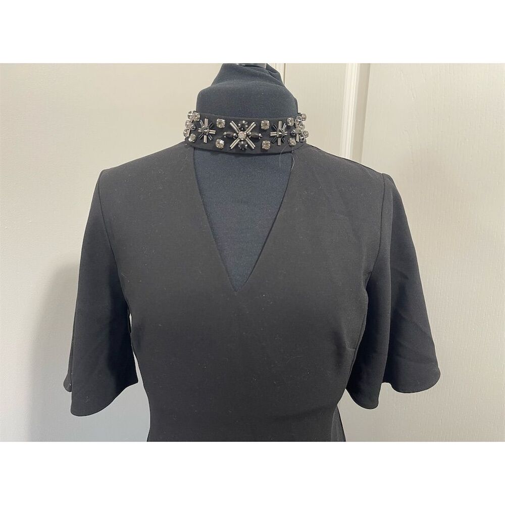 Ann Taylor Petite Black Fit & Flare Dress Beaded Neckline Size 00P   sku26